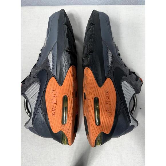 Nike AIR MAX EXCEE Mens Size 11 Grey/Orange Sneakers‎ Shoes - Picture 8 of 9